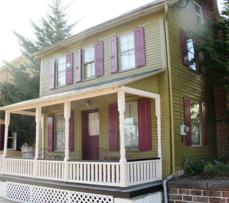 Amethyst Inn Adamstown 외부 사진